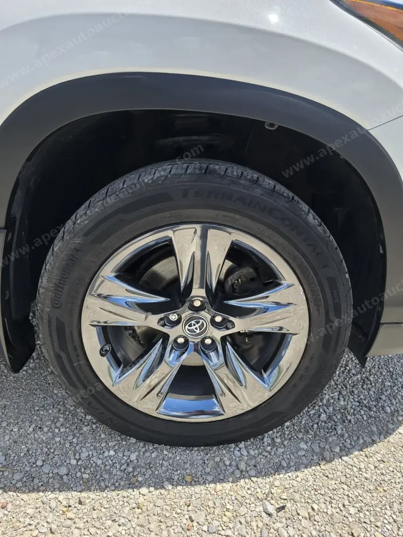 2018 Toyota Highlander Limited AWD photo 29