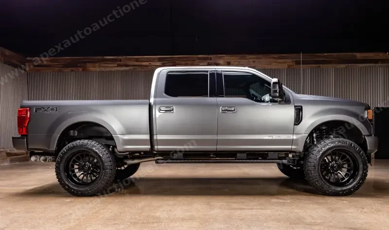 2022 Ford F250 Lariat photo 3