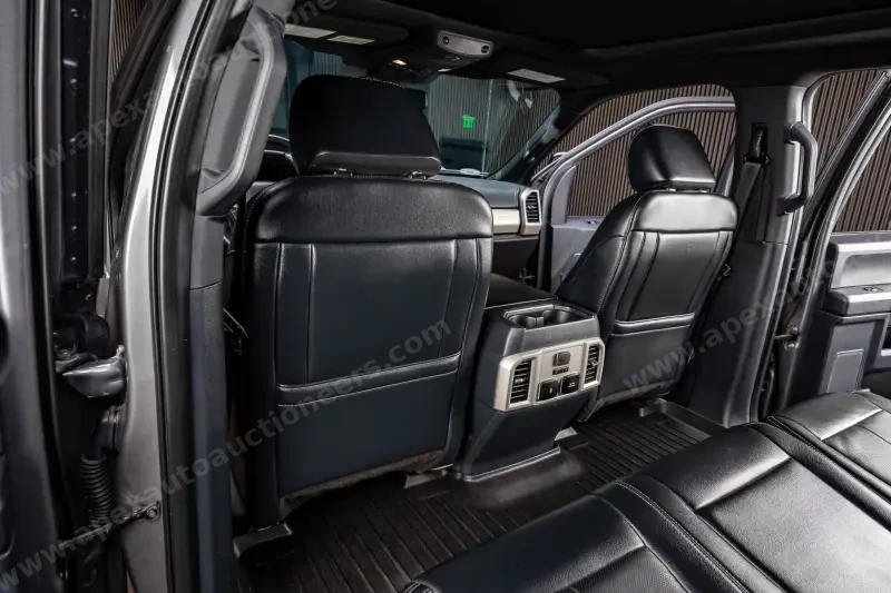 2022 Ford F250 Lariat photo 29