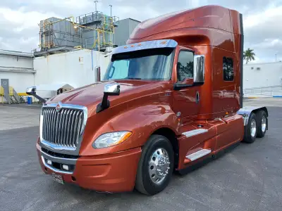 2018 International LT