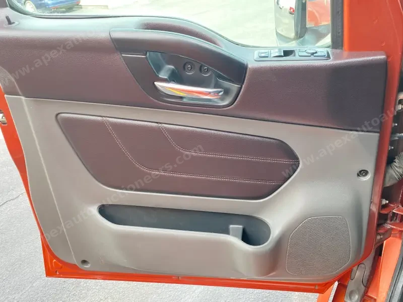 2018 International LT photo 27