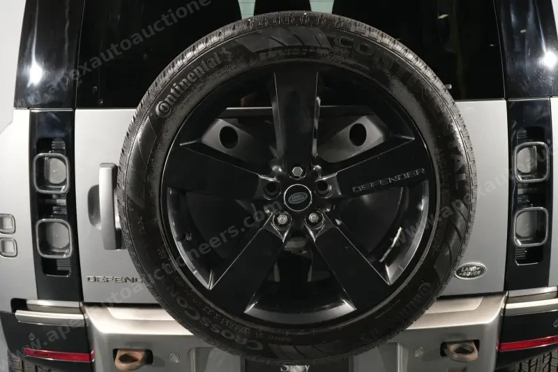 2021 Land Rover Defender 110 X Sport photo 64