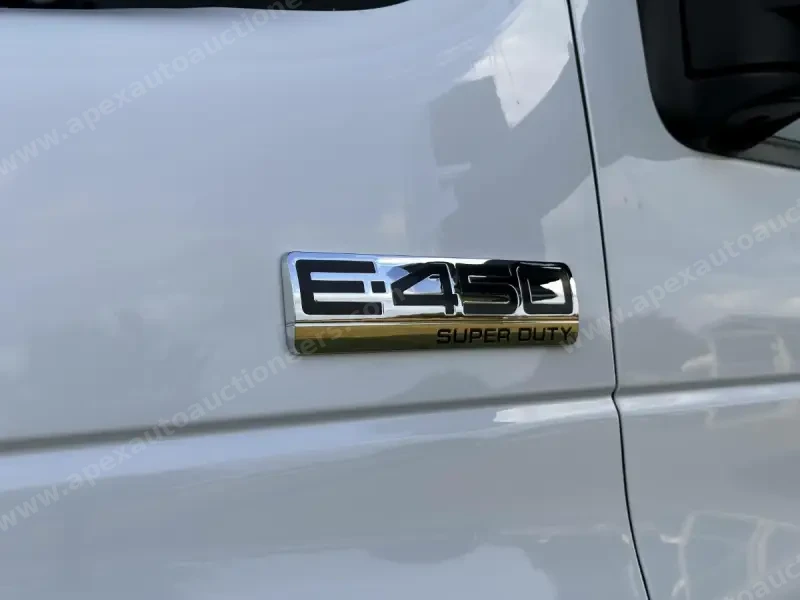 2018 Winnebago Spirit 25B photo 35