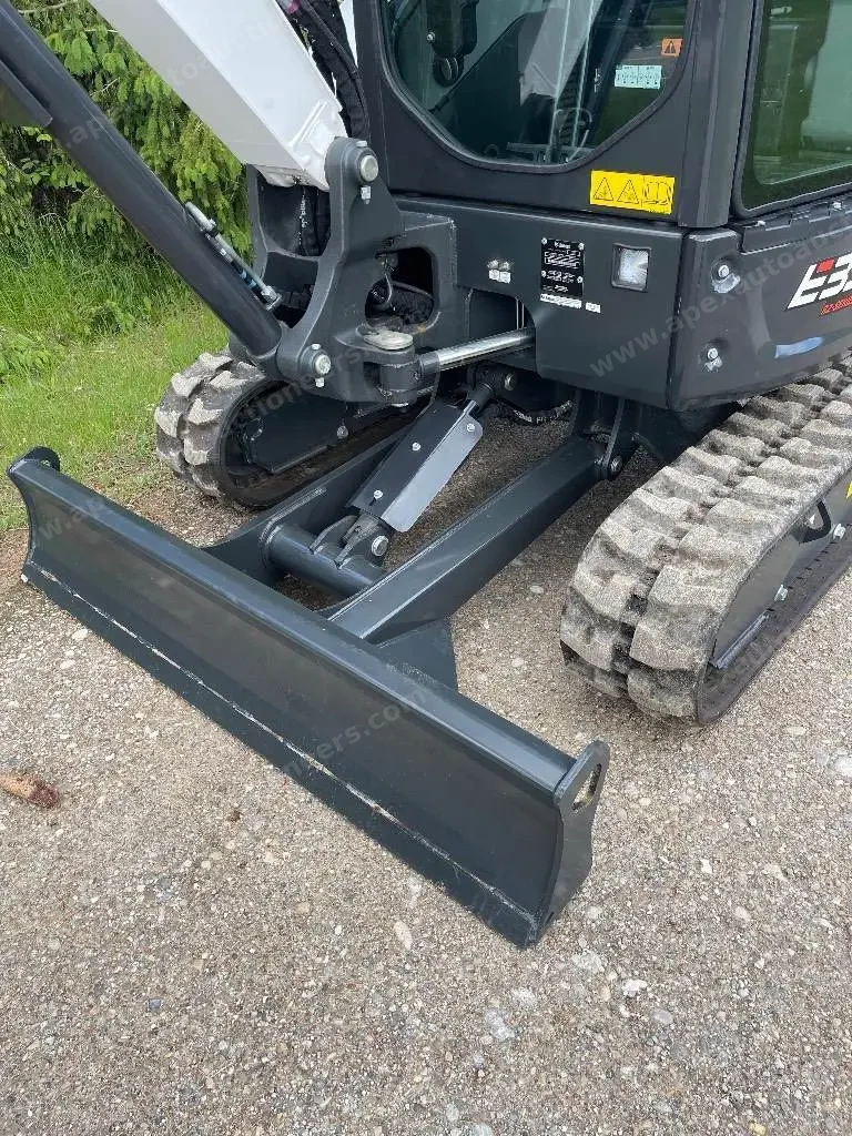 2020 Bobcat E35 Excavator photo 19