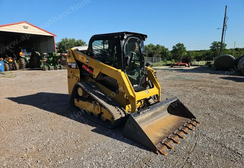2019 Caterpillar 239D photo 3