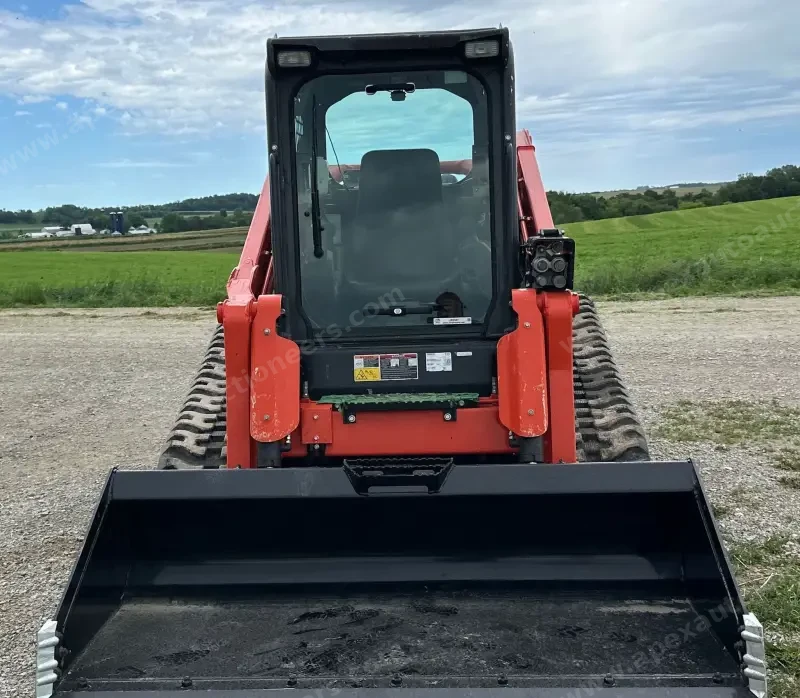 2021 Kubota SVL97-2 photo 2