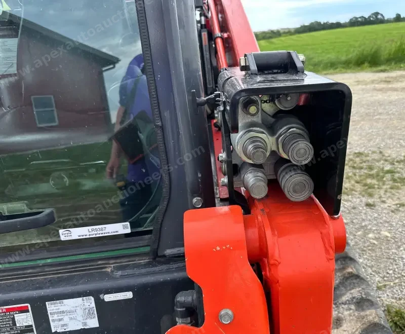 2021 Kubota SVL97-2 photo 24