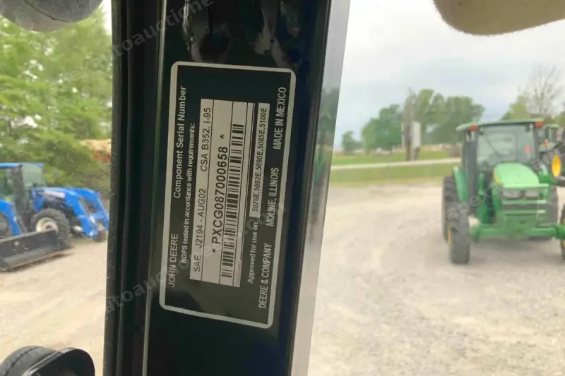 2013 John Deere 5100E MFWD photo 7