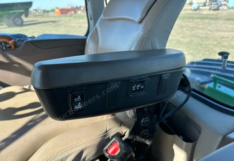 2018 John Deere 9620RX photo 49