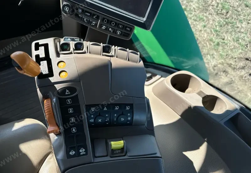 2018 John Deere 9620RX photo 42