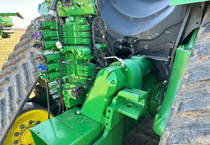 2018 John Deere 9620RX photo 35