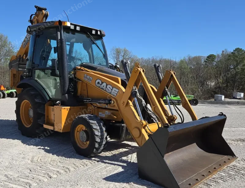 2016 Case 580 Super N photo 3