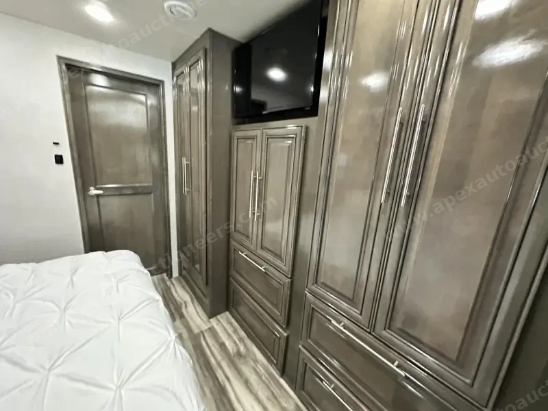 2021 Georgetown GT7 36k photo 14