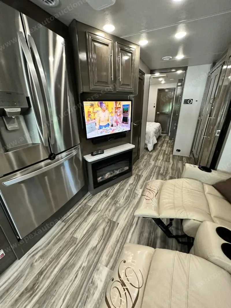 2021 Georgetown GT7 36k photo 4
