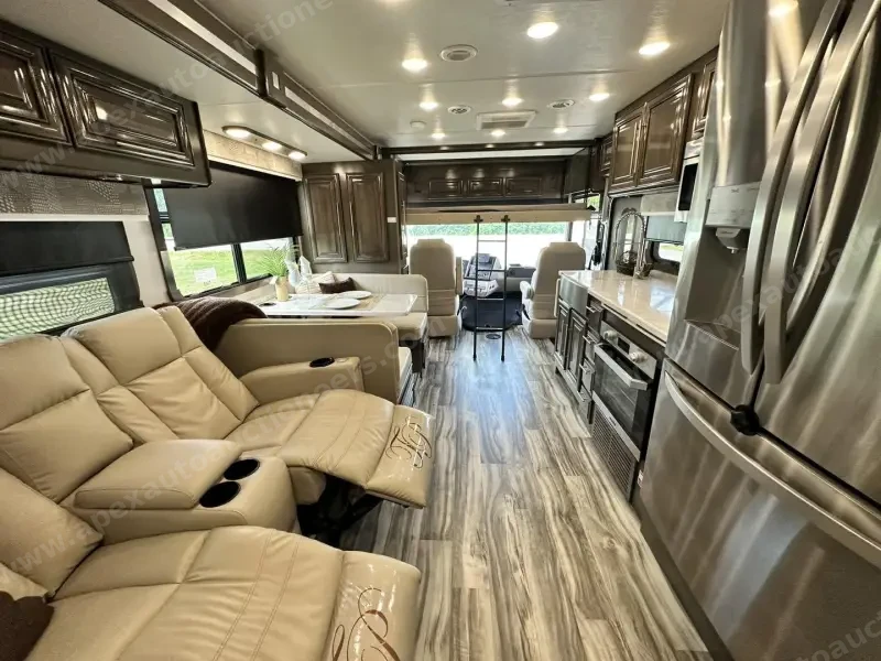 2021 Georgetown GT7 36k photo 5