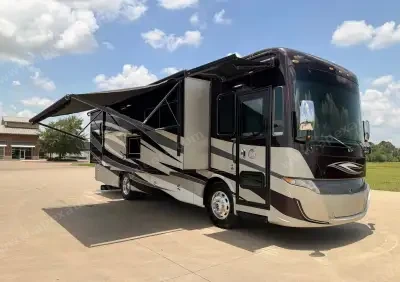 2018 Tiffin Allegro Red 33AA
