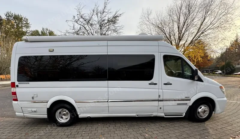 2011 Airstream Interstate 3500 Lounge photo 6
