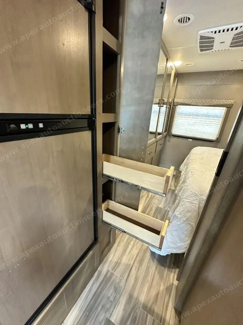 2020 Thor ACE 33.1 photo 23