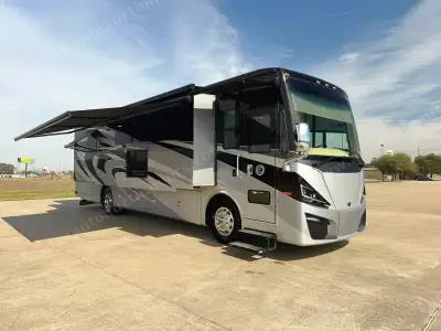 2020 Tiffin Phaeton 37BH