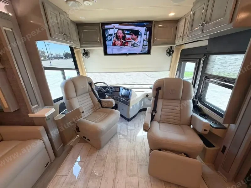 2020 Tiffin Phaeton 37BH photo 30