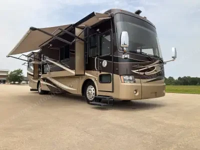 2011 Tiffin Phaeton 40QTH