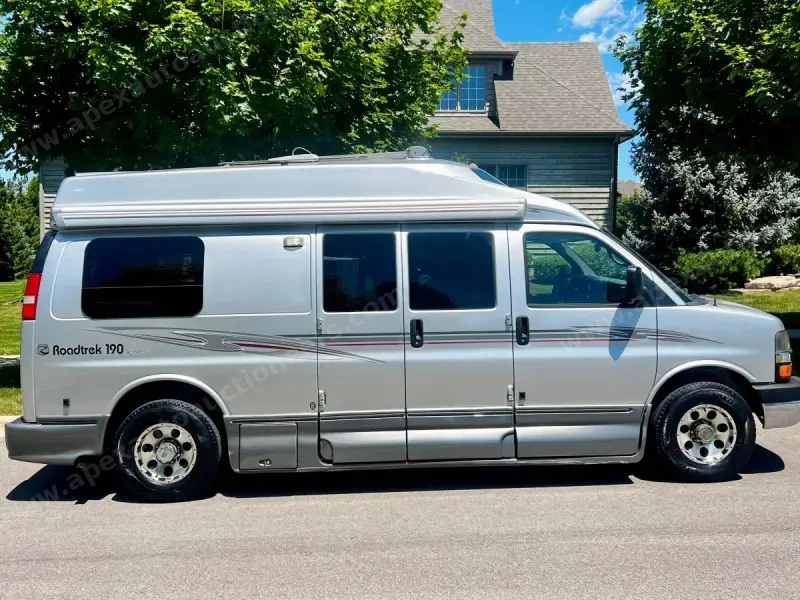 2011 Roadtrek Versatile 190 photo 15