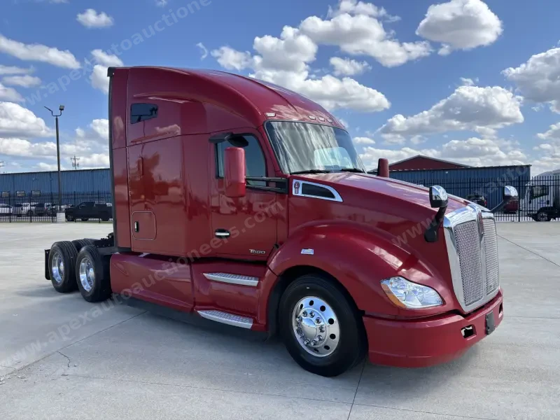 2021 Kenworth T680 photo 19