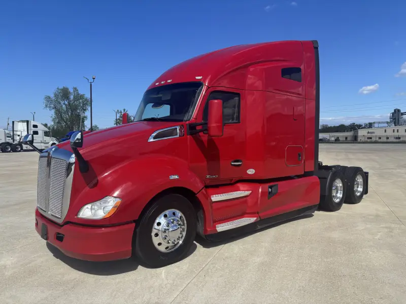 2021 Kenworth T680 photo 1