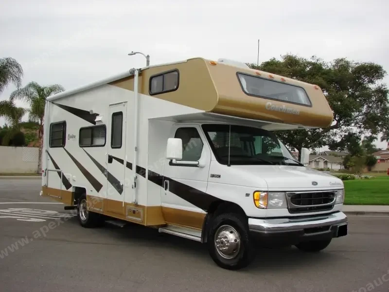 1999 Coachmen Catalina Sport photo 1