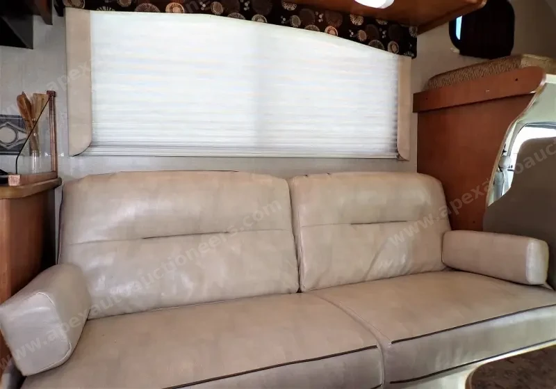 2014 Itasca Spirit 25B photo 11