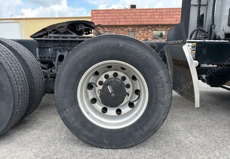 2022 Kenworth T680 photo 146