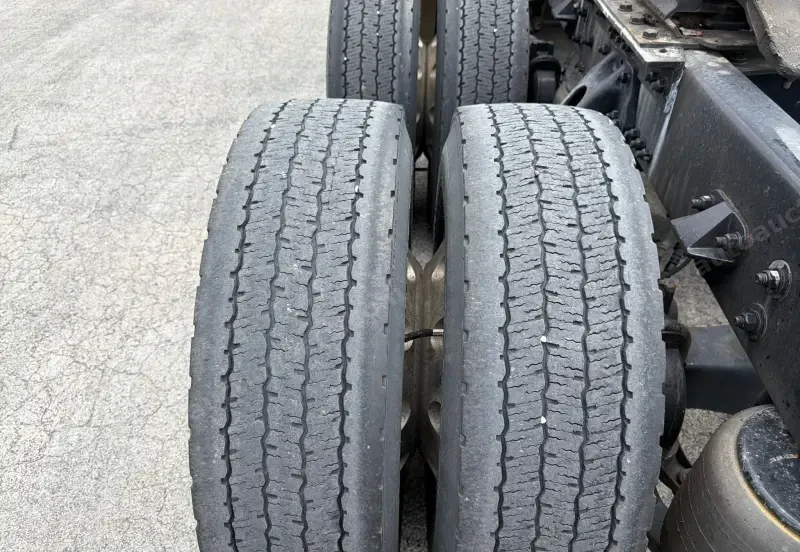 2022 Kenworth T680 photo 152