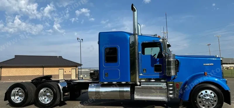 2022 Kenworth W900 photo 4