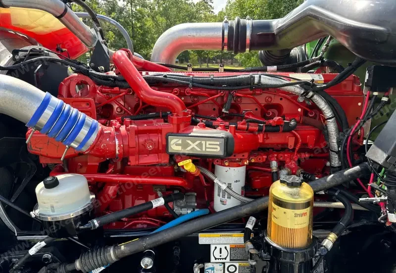 2021 Peterbilt 389 photo 60