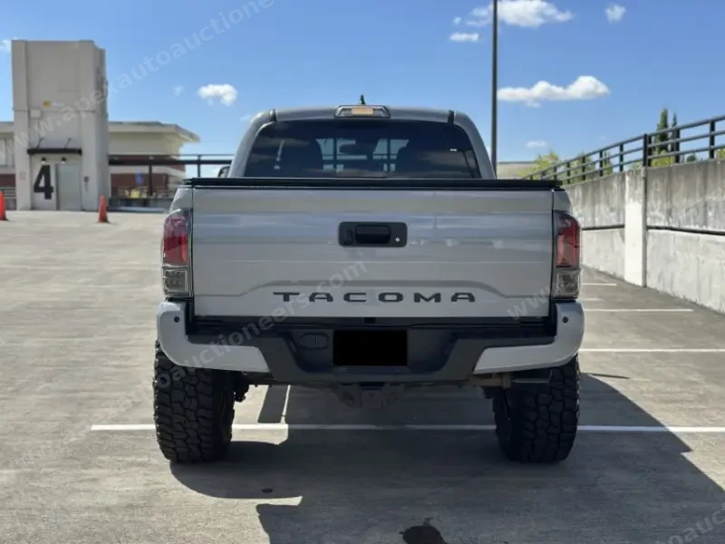 2021 Toyota Tacoma Double Cab TRD Off-Road photo 15