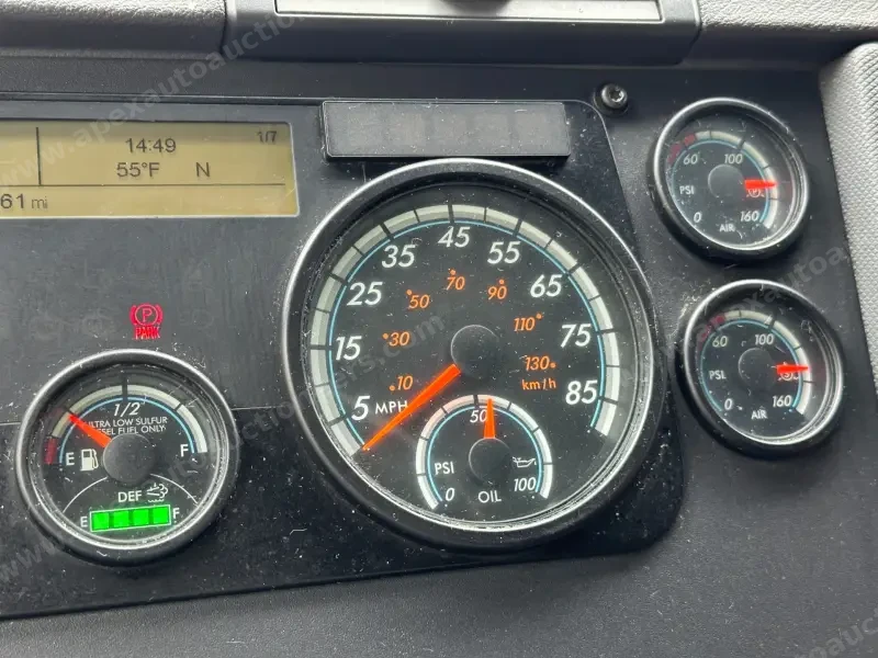 2018 Freightliner Cascadia 125 Evolution Sleeper photo 34