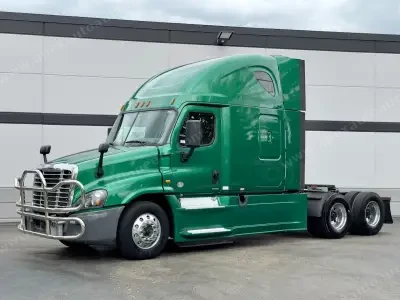 2018 Freightliner Cascadia 125 Evolution Sleeper