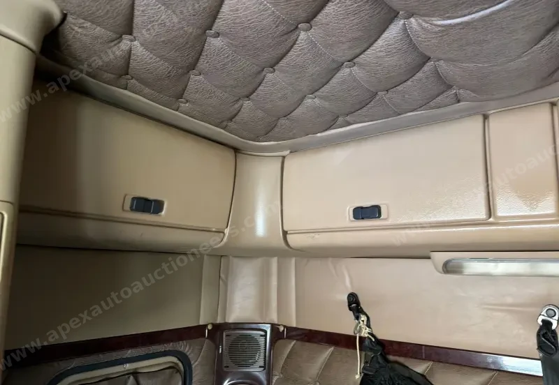 2020 Freightliner Coronado glider kit photo 57