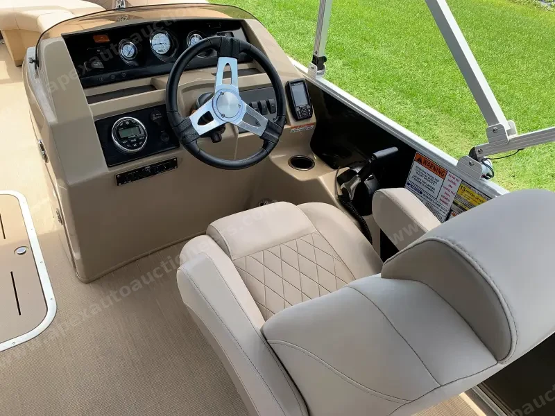 2018 Bennington 22 SSXP photo 16