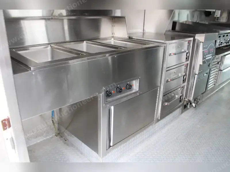 2013 Ford Catering Truck - Food Truck - E-550 Utilimaster 18 Ft Catering Step Van Food Truck For Sale photo 26