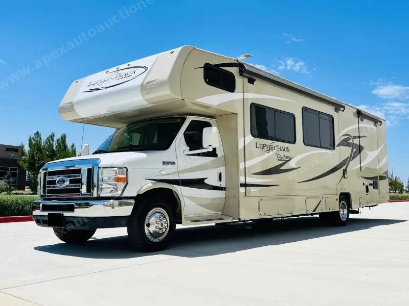 2014 Coachmen Leprechaun 319DS photo 1