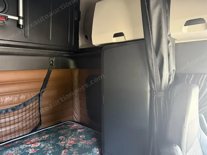 2022 Freightliner Cascadia 126 photo 12