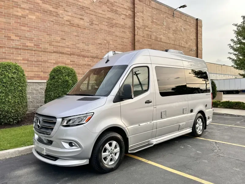 2020 Airstream Interstate 19 photo 2