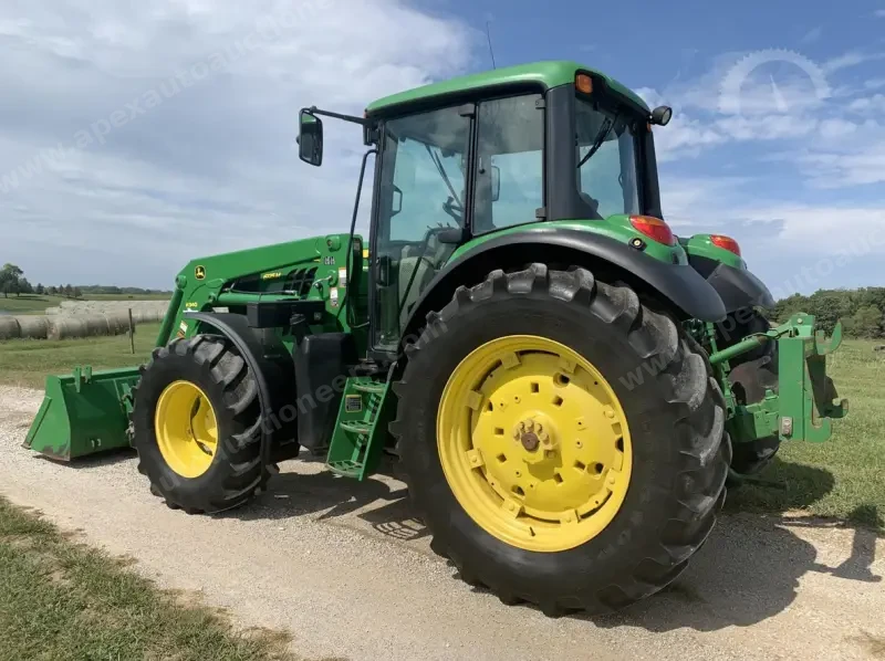 2015 JOHN DEERE 6125M photo 7