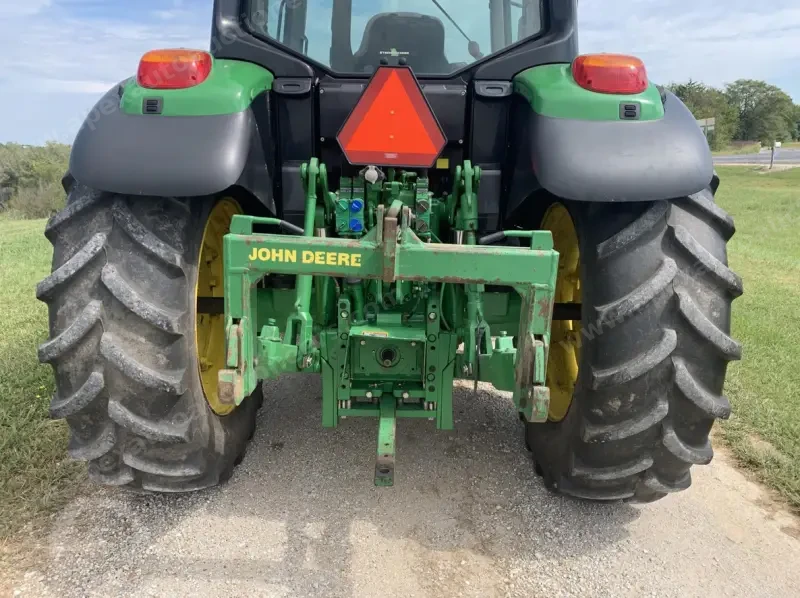 2015 JOHN DEERE 6125M photo 30