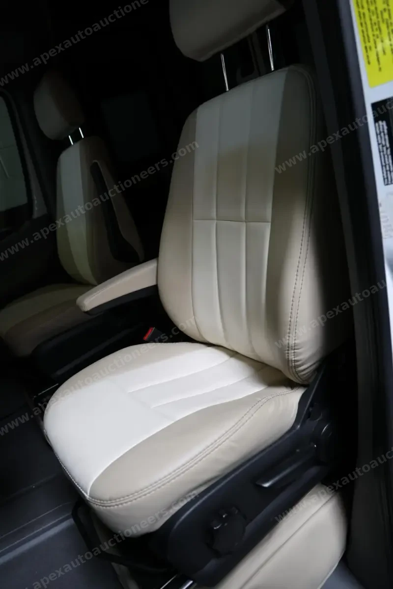 2019 Entegra Qwest 24L photo 49