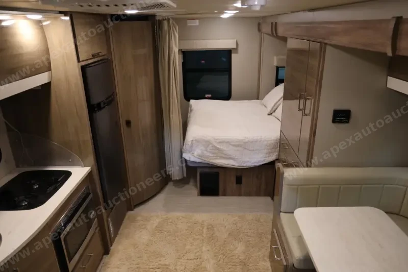2019 Entegra Qwest 24L photo 73