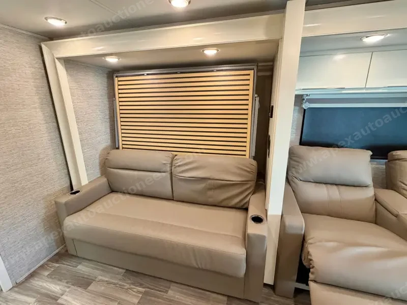 2020 Tiffin Wayfarer 25 RW photo 135