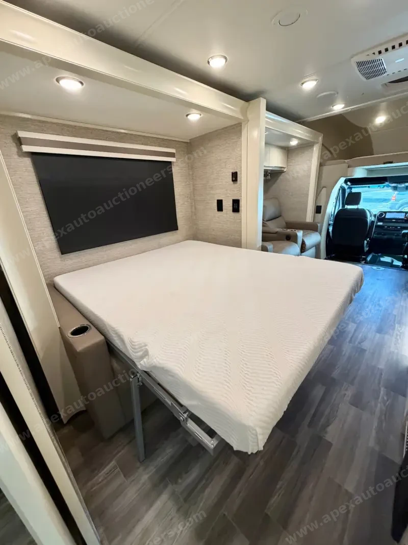 2020 Tiffin Wayfarer 25 RW photo 141