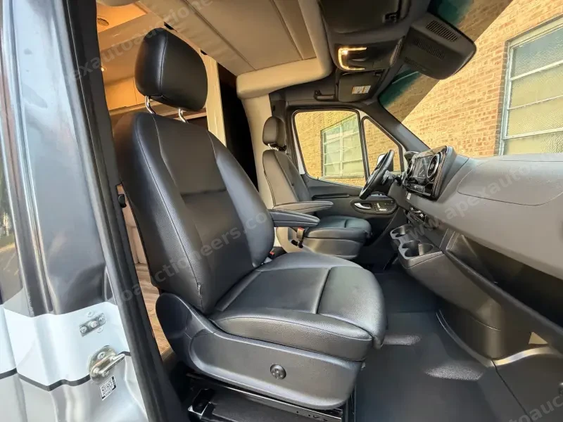 2020 Tiffin Wayfarer 25 RW photo 57